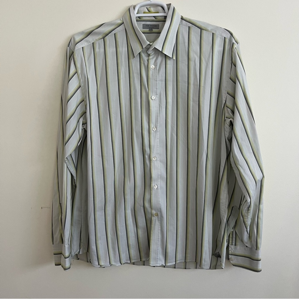 Ted Baker Men's Striped Button-Up Shirt - Green
Size 6